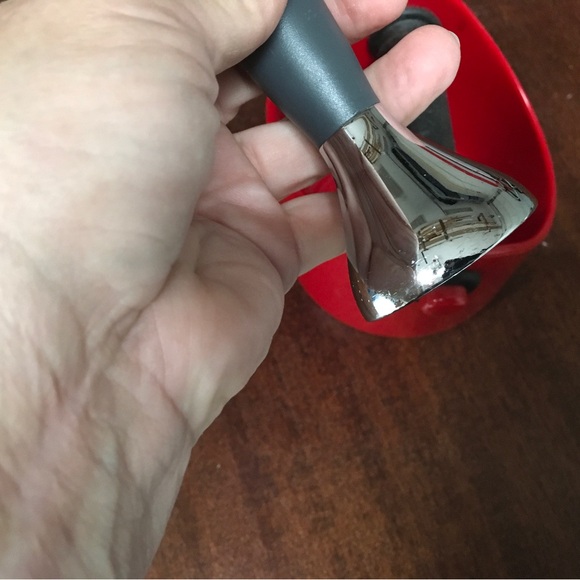 Small knock box and tamper .FREE - Picture 3 of 4